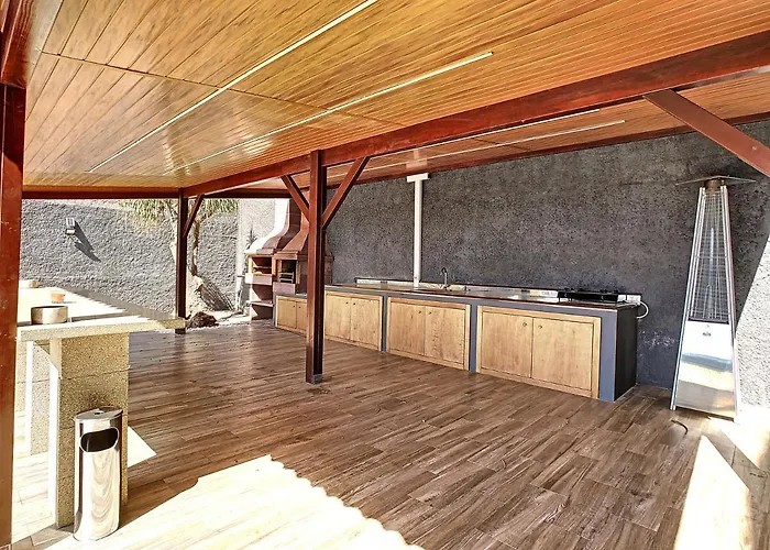 Vila Bahari By Lovelystay