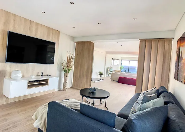 Vila Bahari By Lovelystay Canical (Madeira)