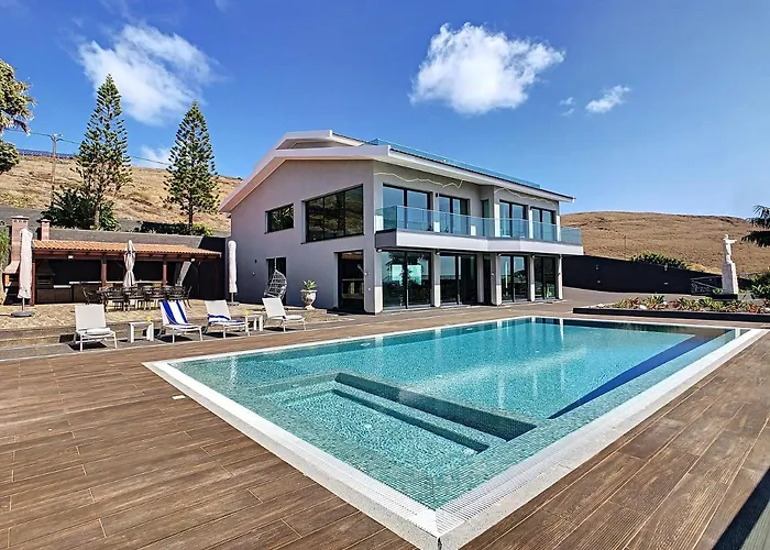 Vila Bahari By Lovelystay Canical (Madeira)