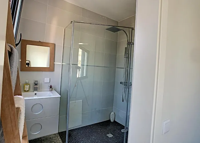 Vila Bahari By Lovelystay Canical (Madeira)